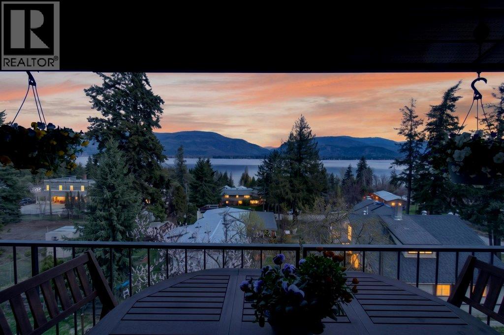 3 1261 Trans Canada Highway, Sorrento