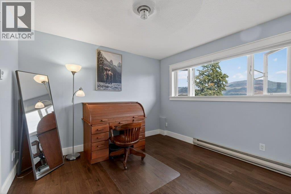 3 1261 Trans Canada Highway, Sorrento