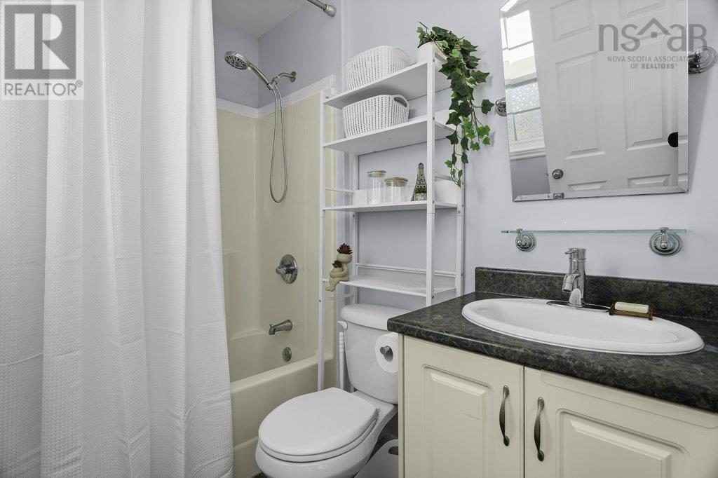 Property 31 of 50 of 100 Atikian Drive