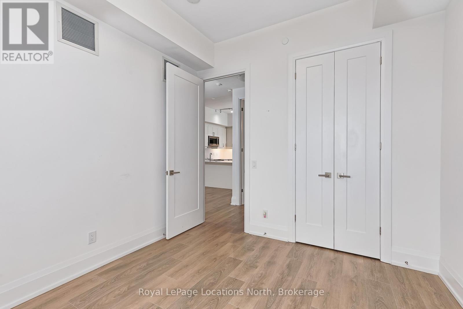 322 - 1 HUME STREET — photo 11