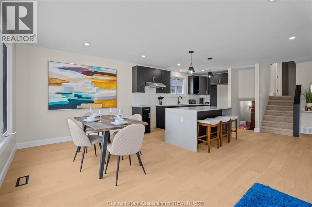 3 Academy CRESCENT - 7
