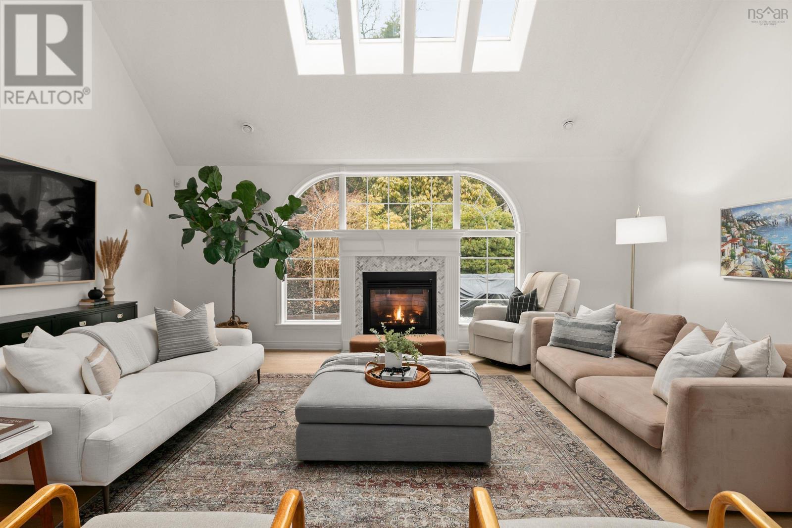 Property 5 of 40 of 149 Cresthaven Drive