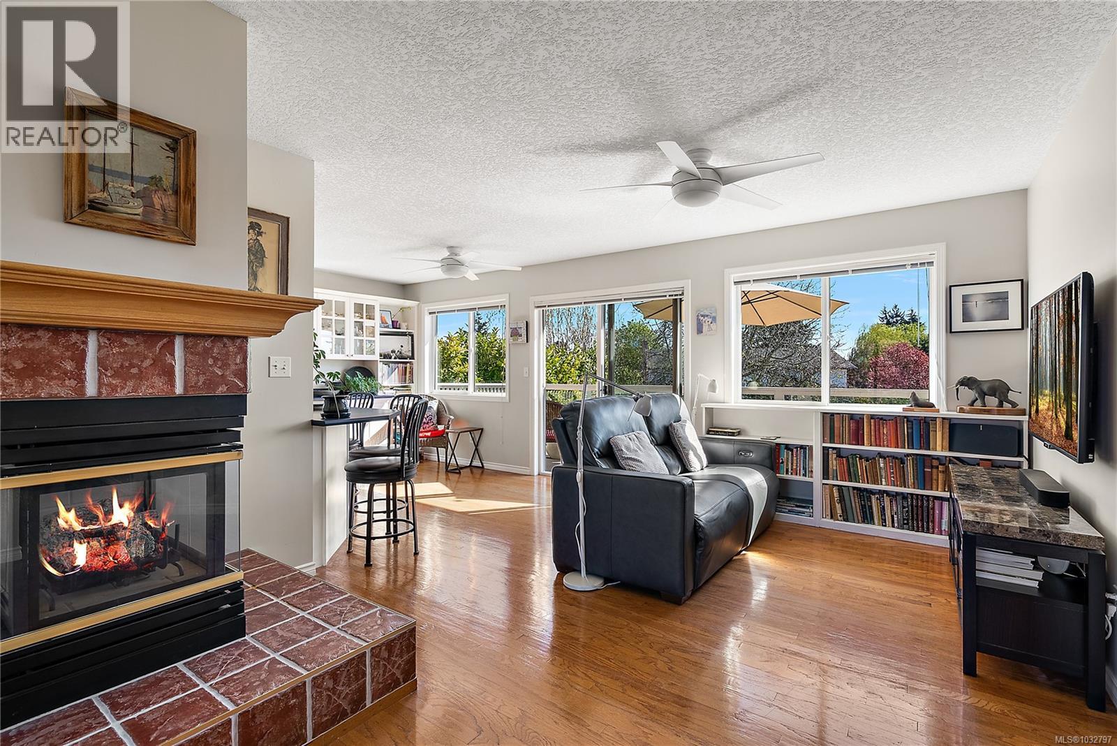 10347 BOWERBANK RD - 10