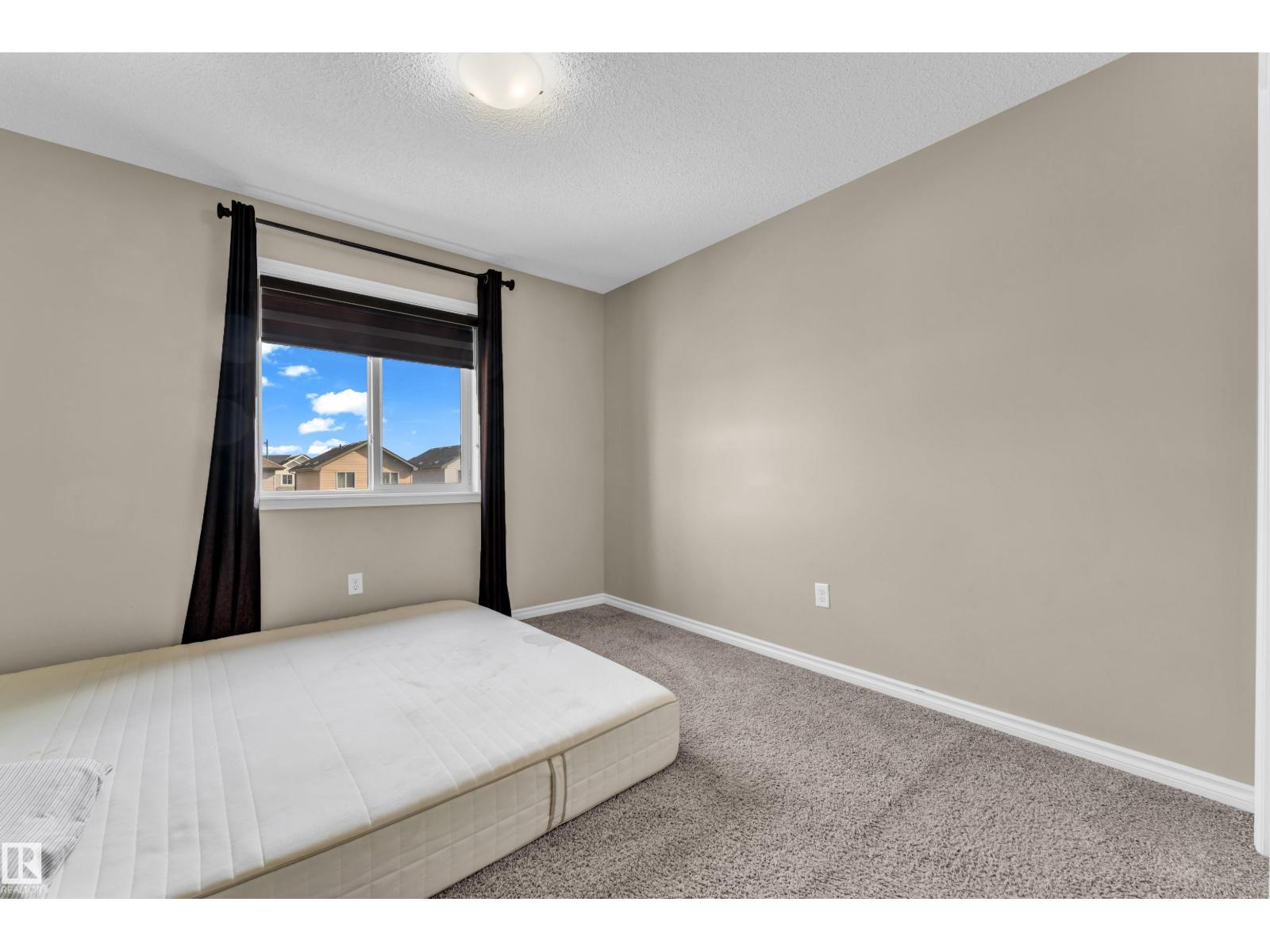 2526 19A AV NW, Edmonton