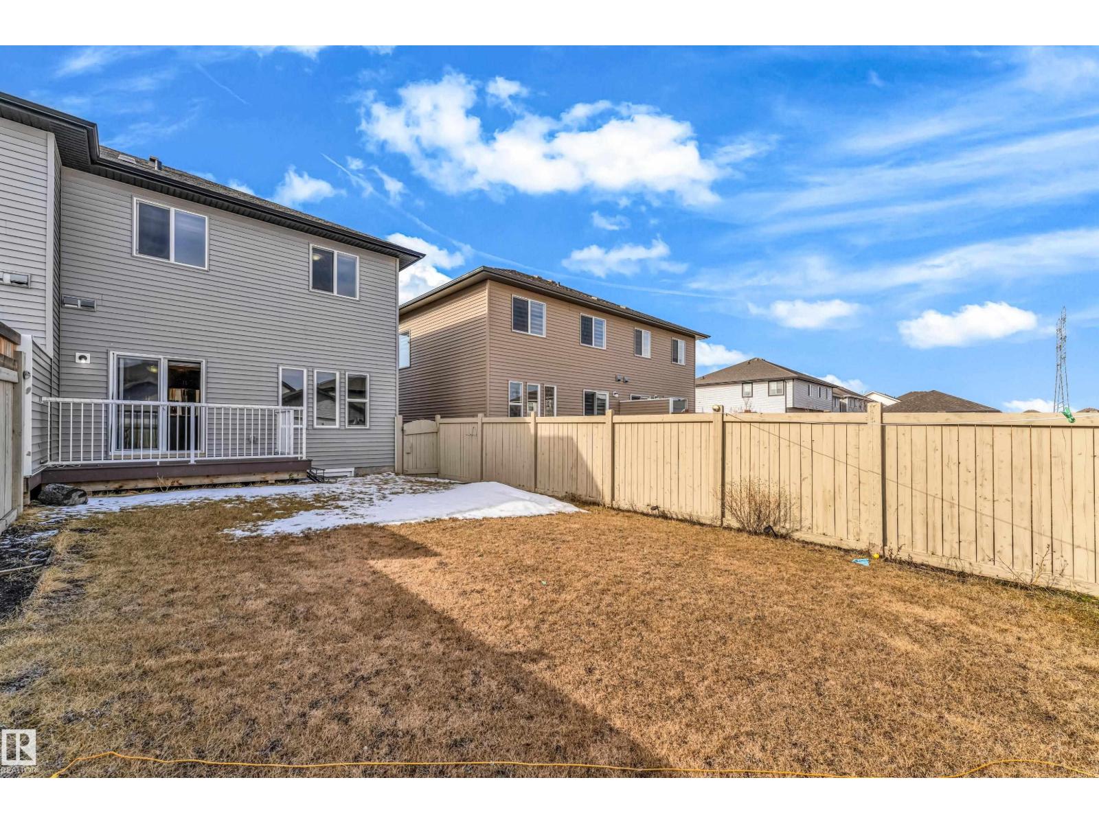 2526 19A AV NW, Edmonton