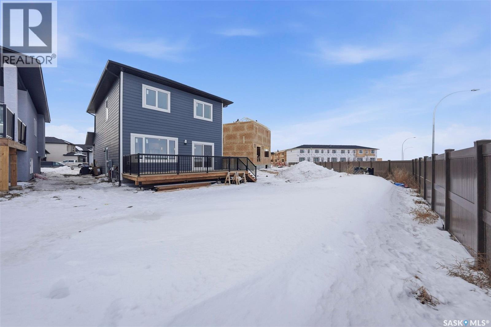 335 Sharma CRESCENT - 38