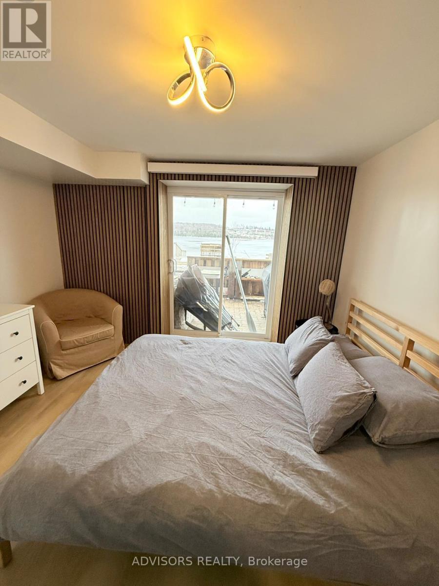 9 BOW ROAD - 6