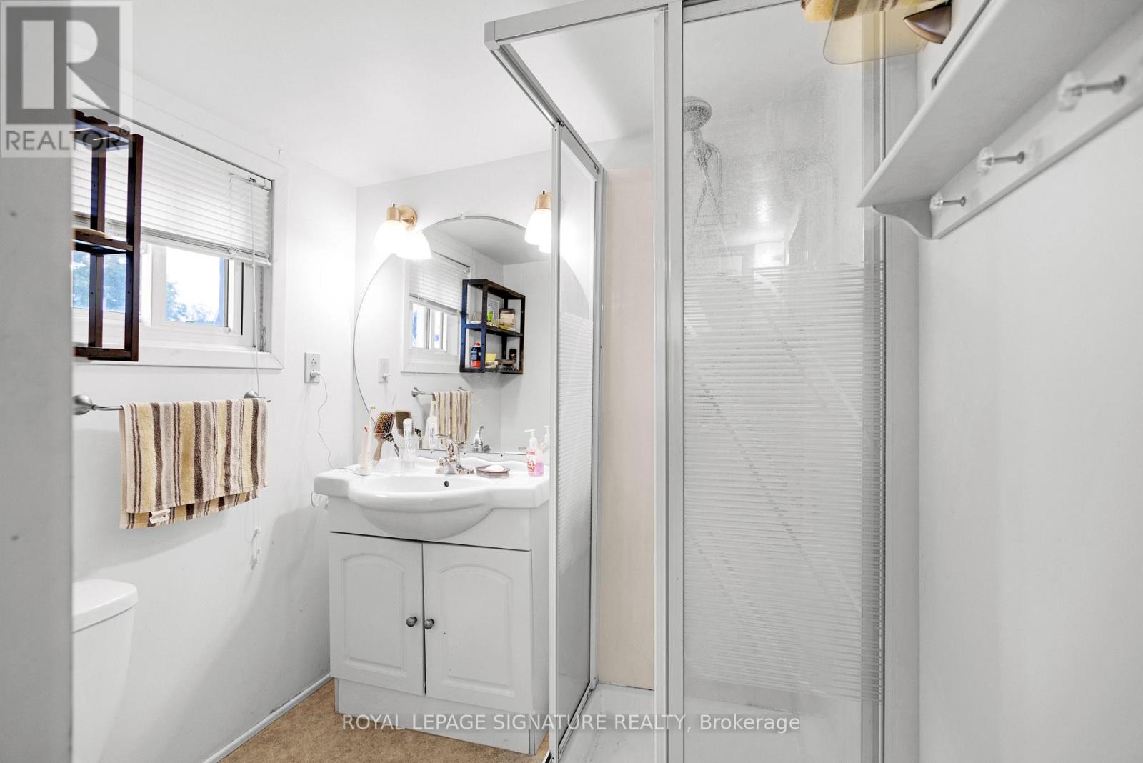 25 PLAYFAIR DRIVE - 19
