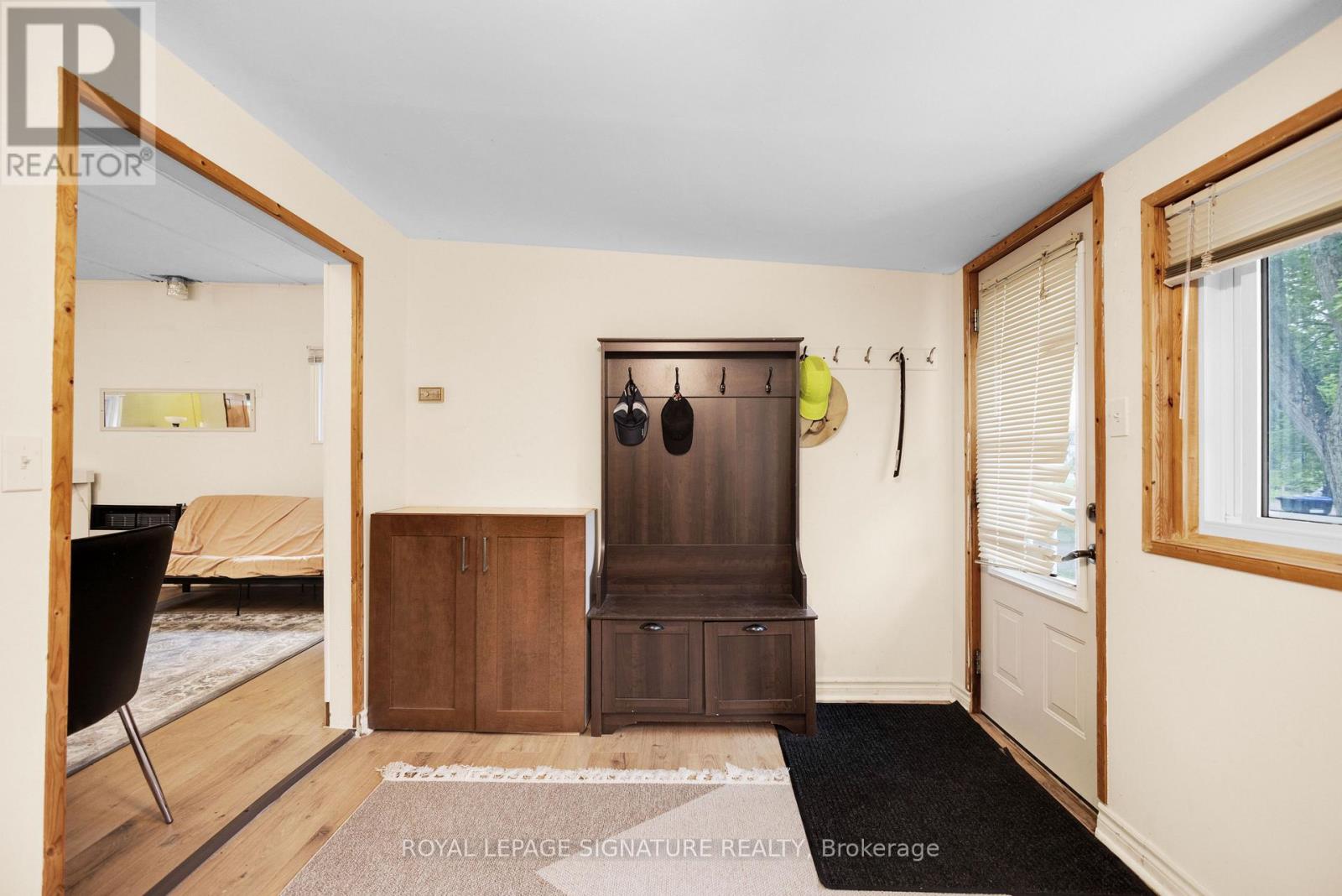 25 PLAYFAIR DRIVE - 5