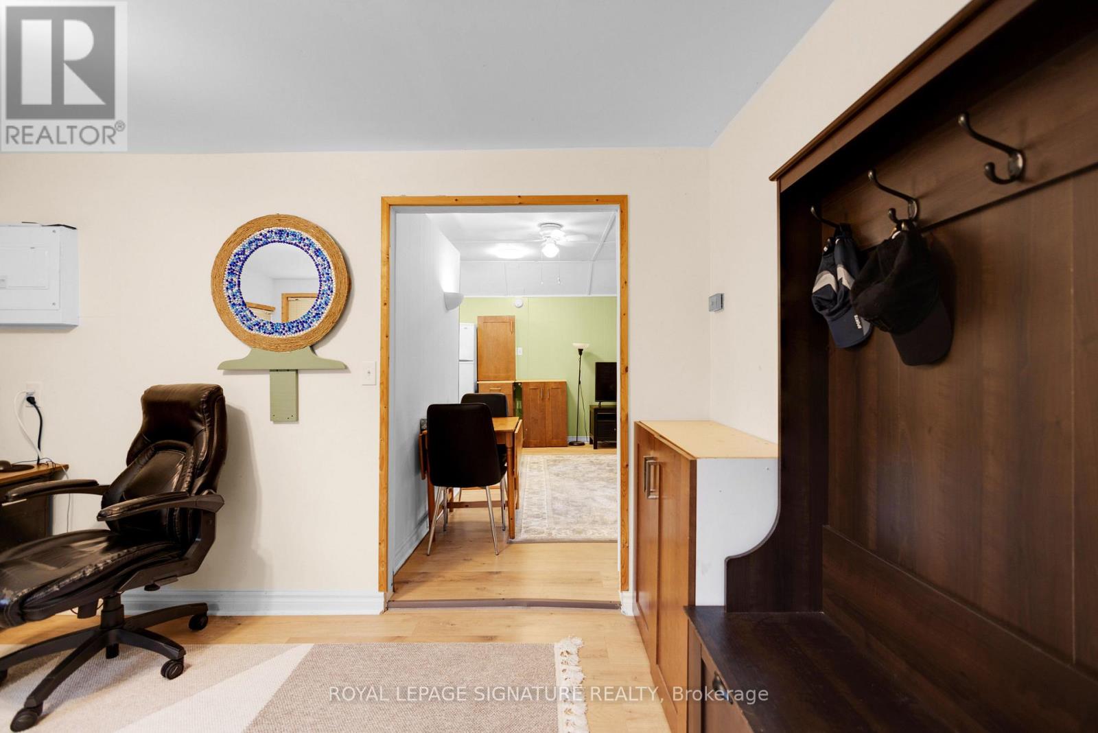 25 PLAYFAIR DRIVE - 7