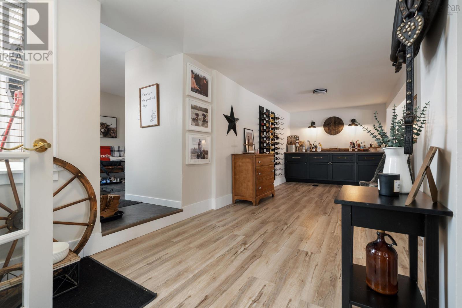 Property 18 of 47 of 1353 Hastings Road