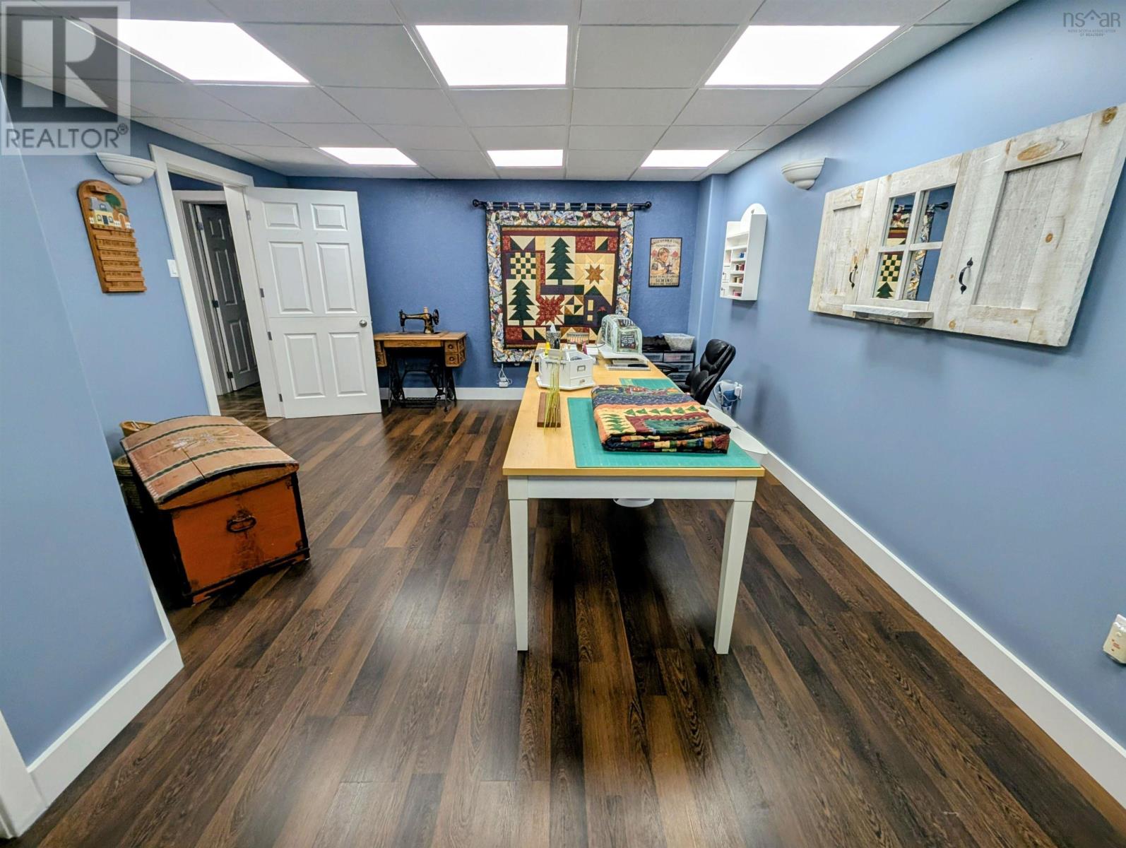 Property 34 of 48 of 305 Club Road