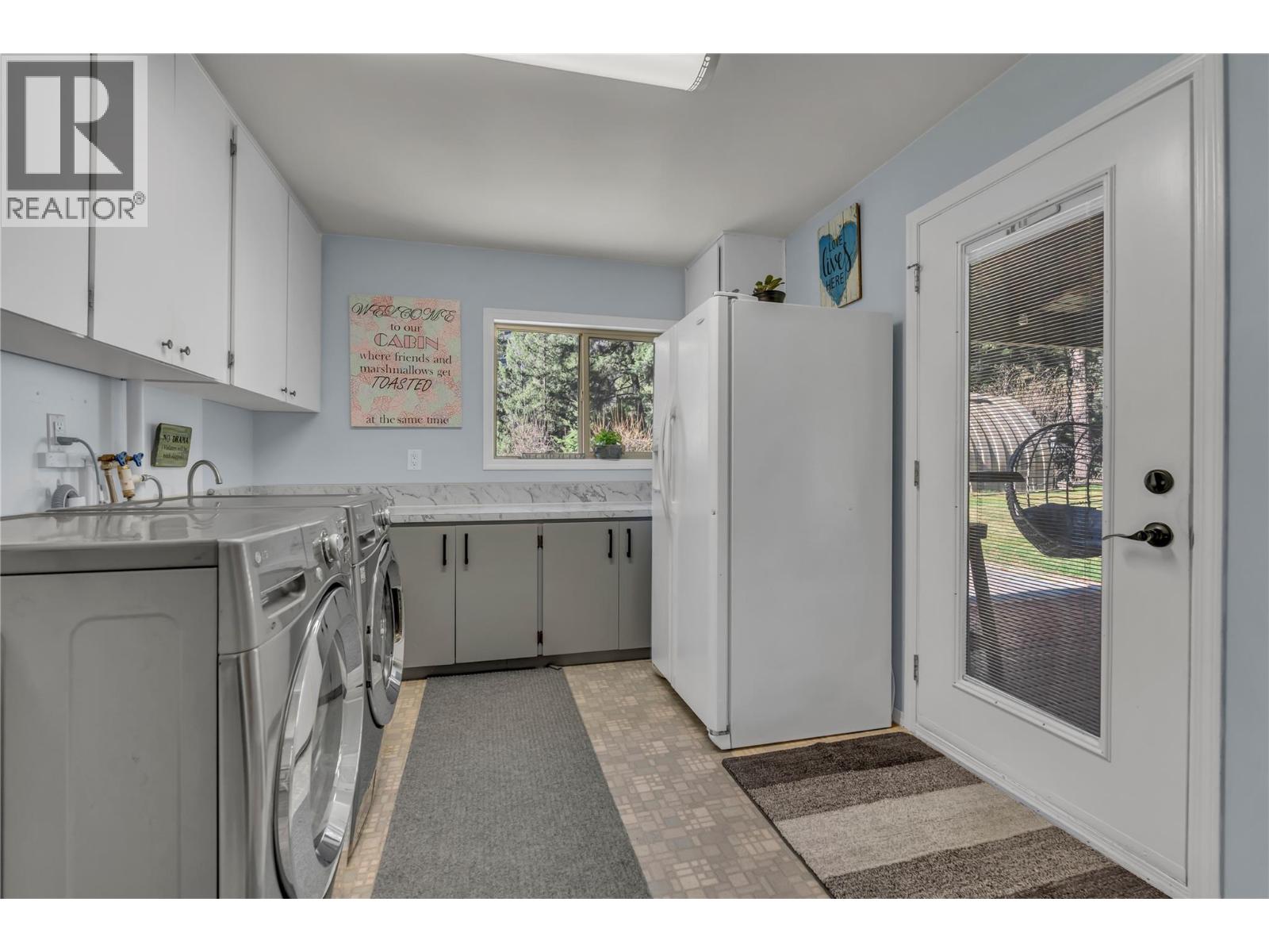 2261 Arcat Road, Princeton
