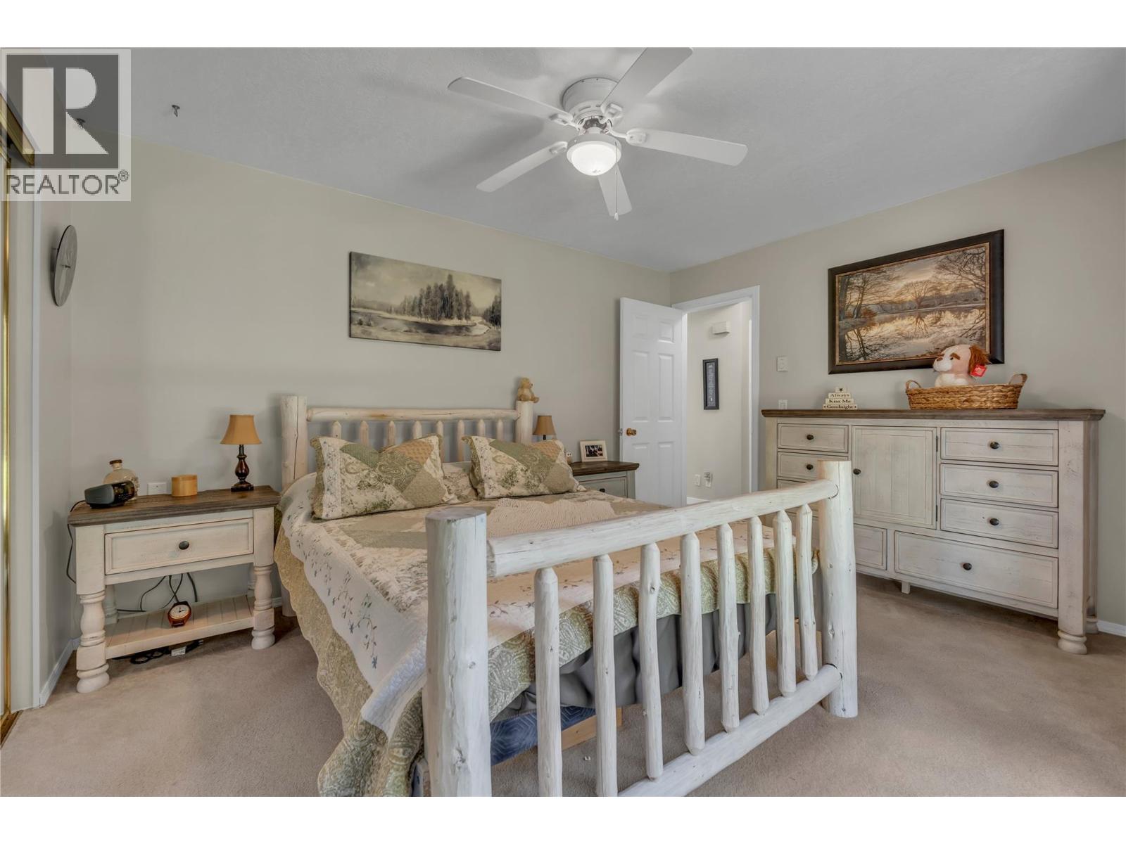 2261 Arcat Road, Princeton