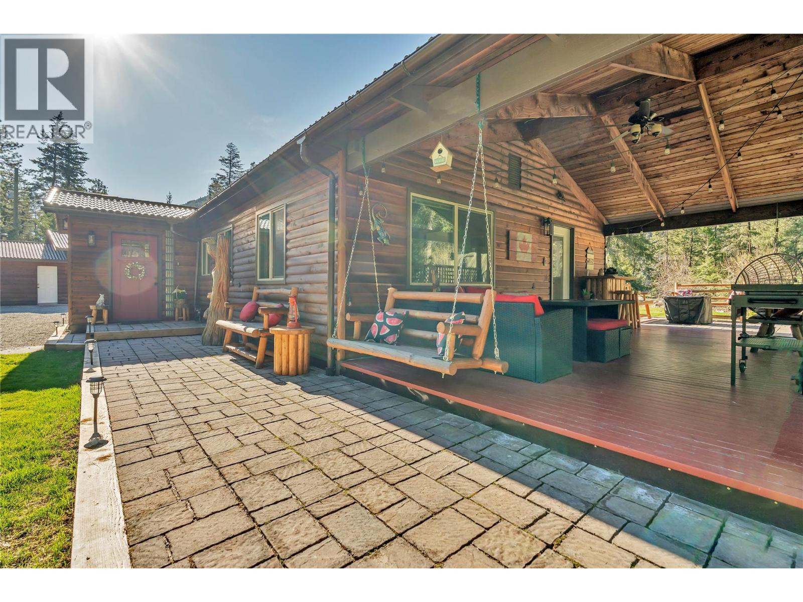 2261 Arcat Road, Princeton