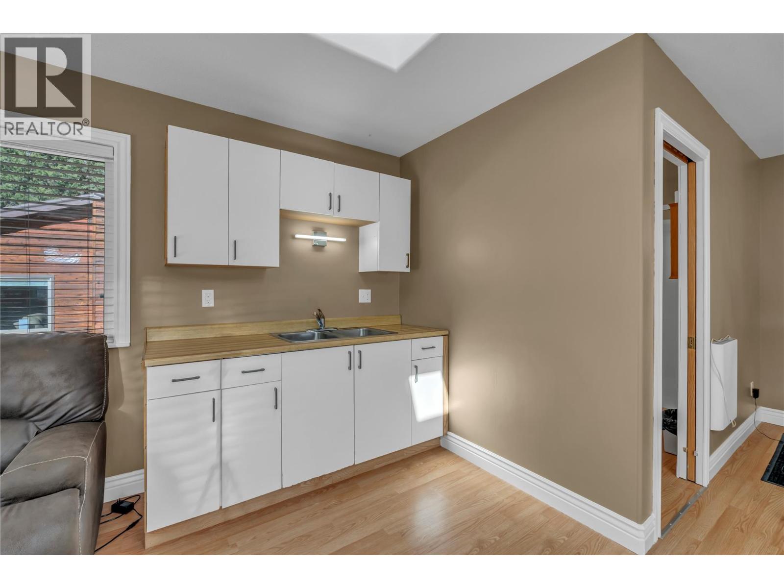 2261 Arcat Road, Princeton