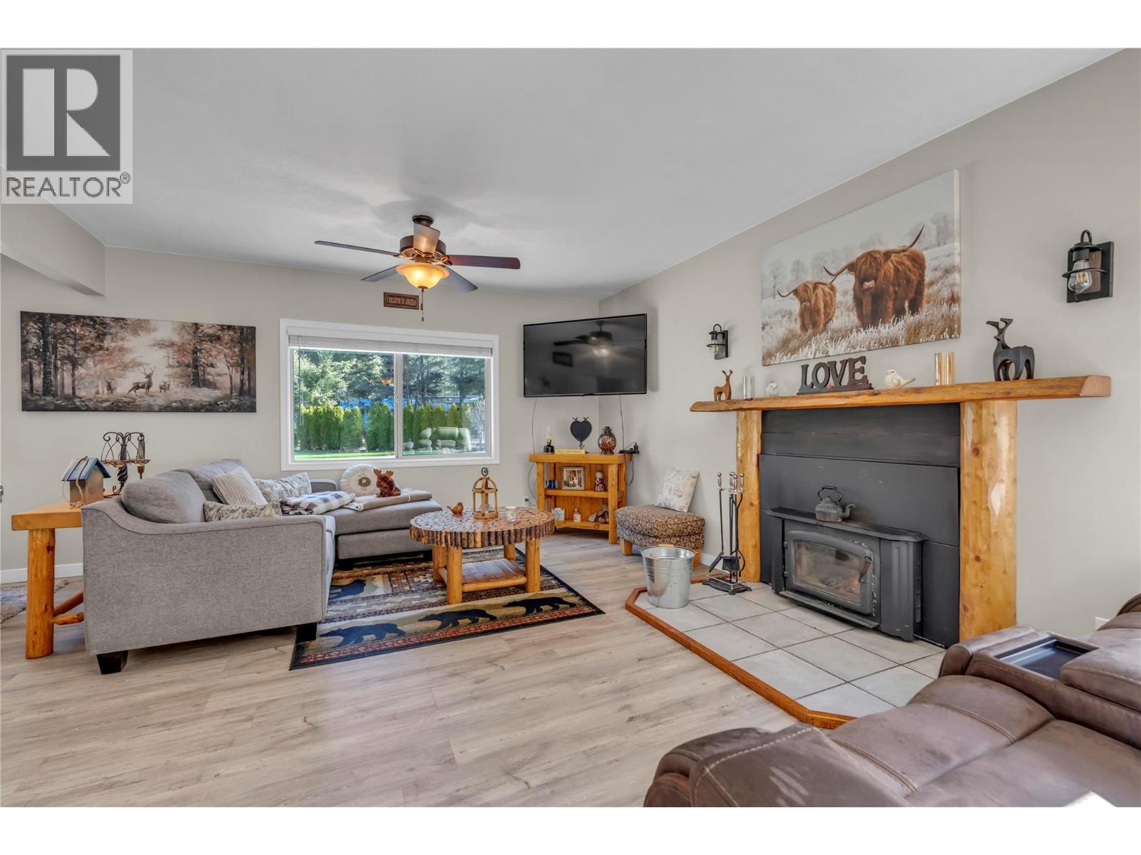 2261 Arcat Road, Princeton