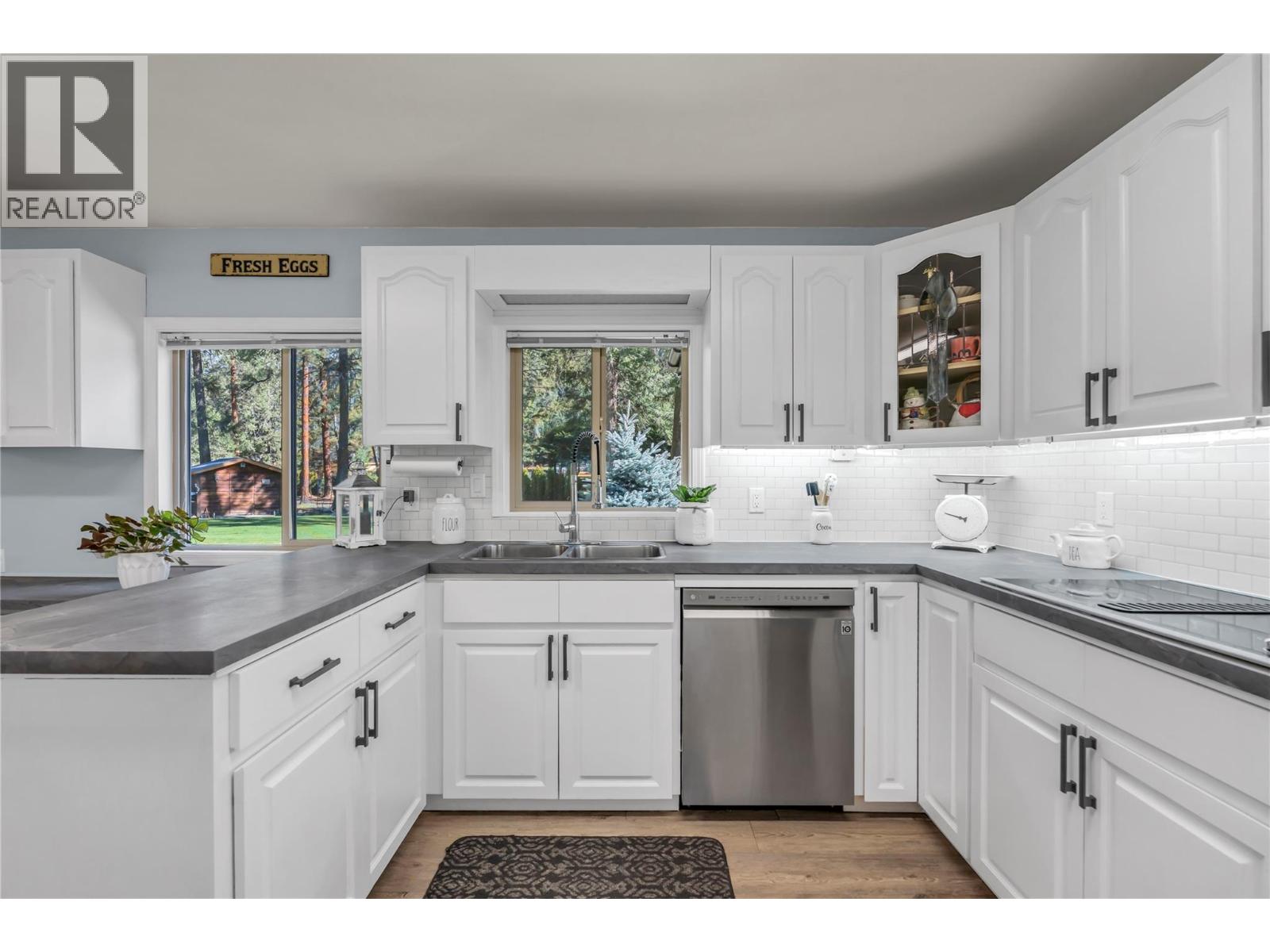 2261 Arcat Road, Princeton