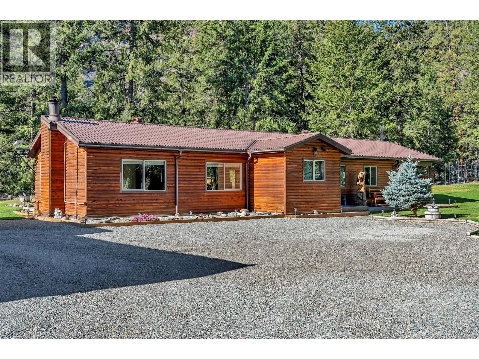 2261 Arcat Road, Princeton