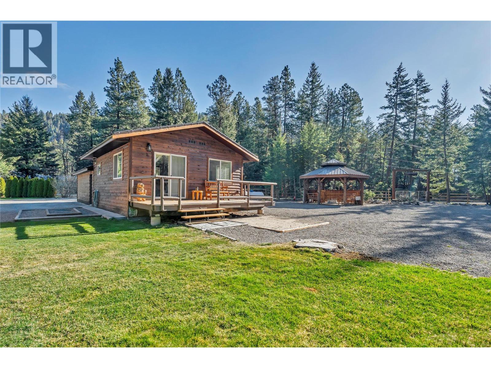 2261 Arcat Road, Princeton