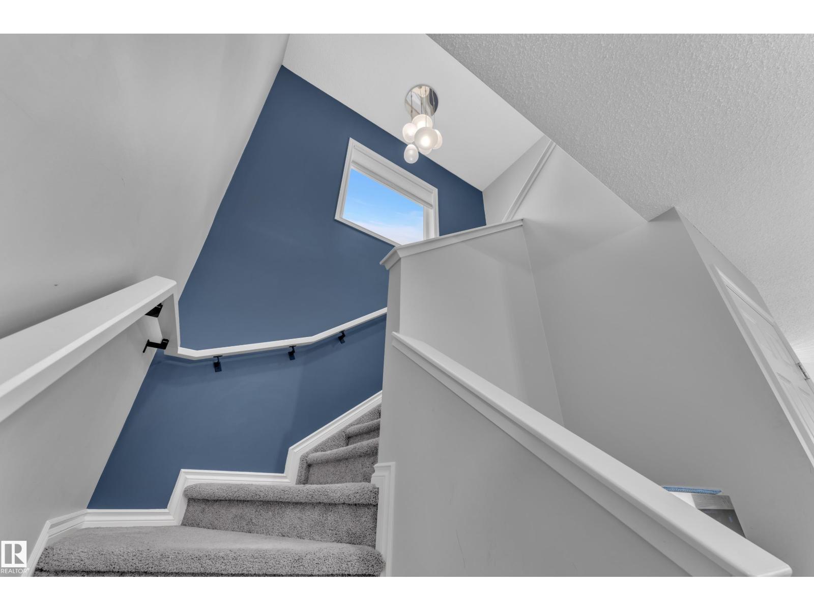 9425 206A ST NW, Edmonton