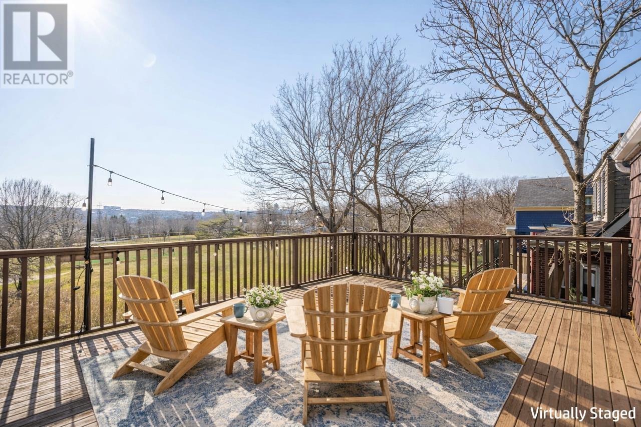 Property 39 of 49 of 1638 Beech Street