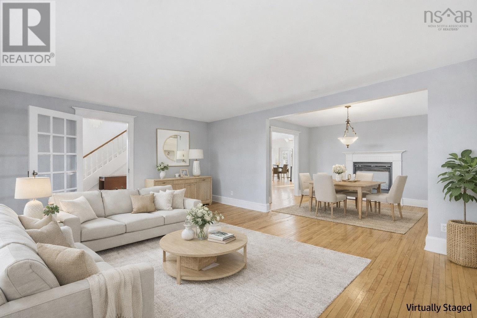 Property 5 of 49 of 1638 Beech Street