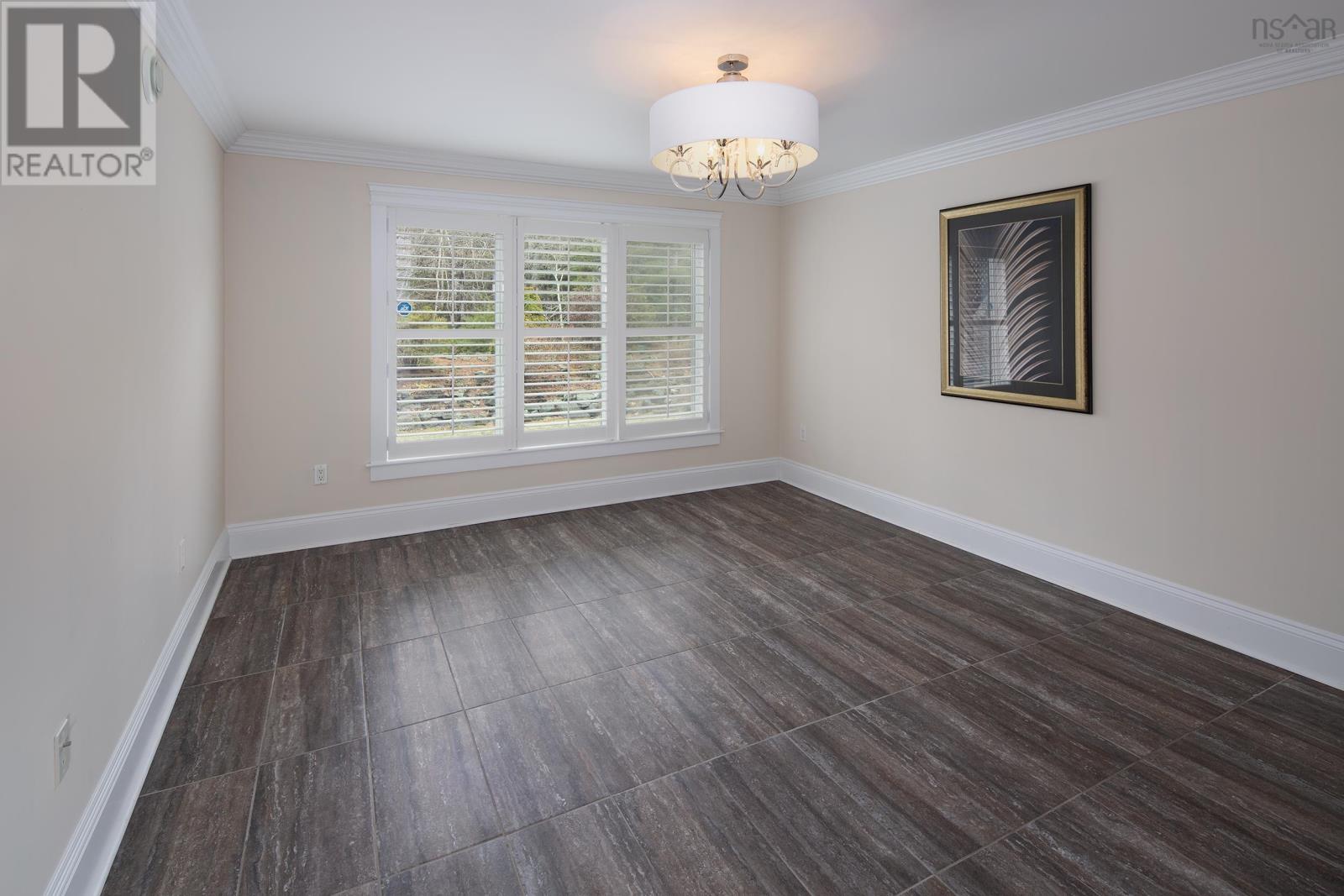 Property 29 of 42 of 44 Kirkwood Court