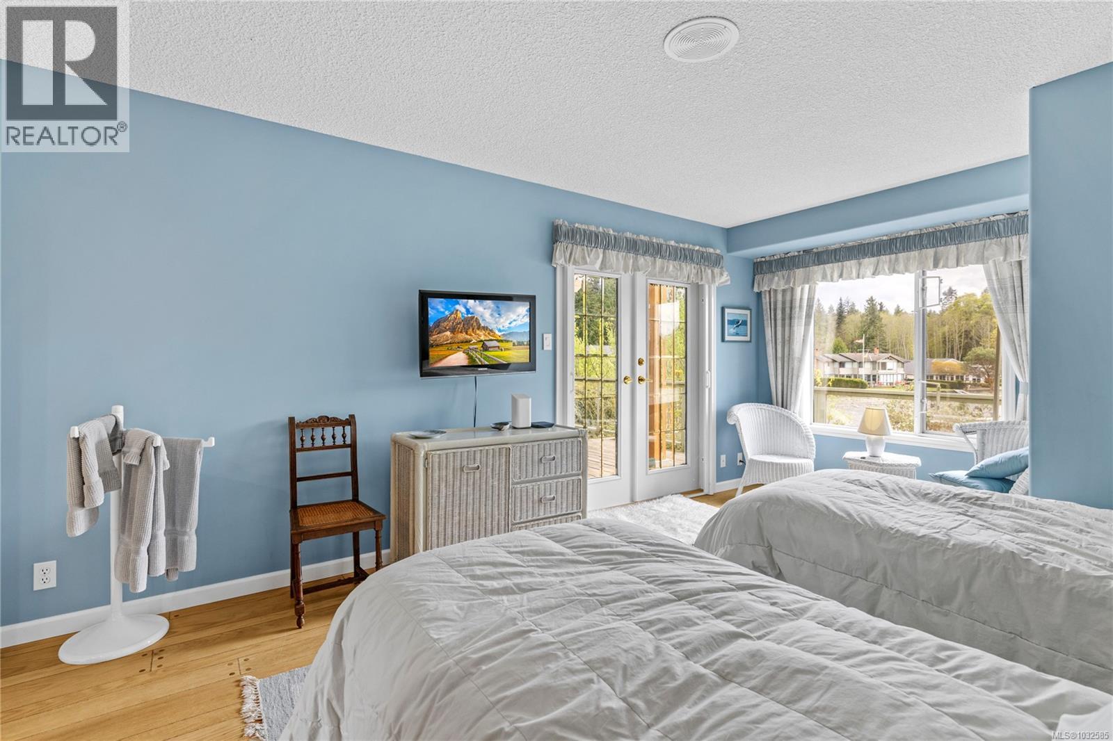 1545 Dorcas Point Rd - 34