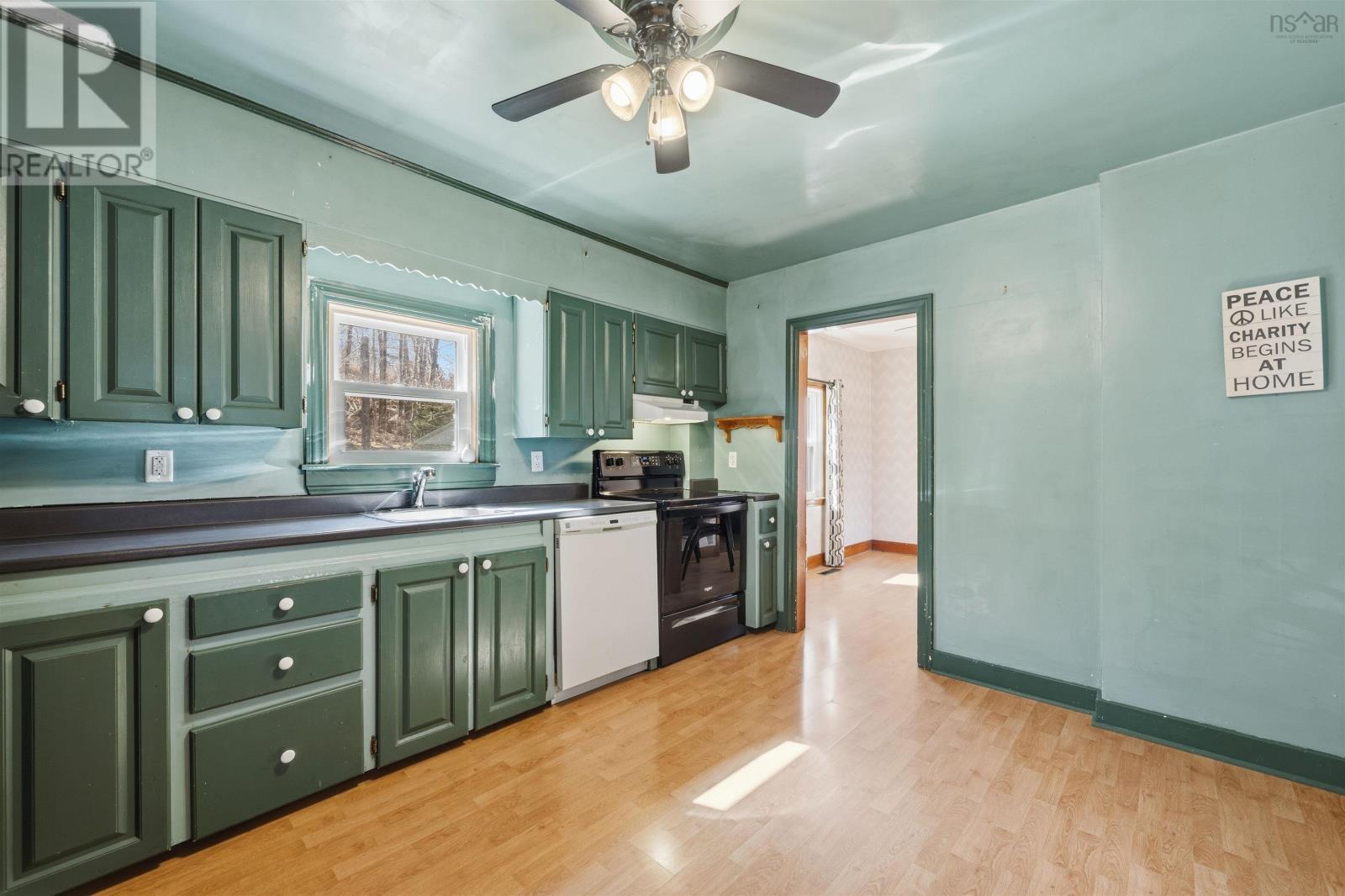 Property 13 of 32 of 10 Margate Drive