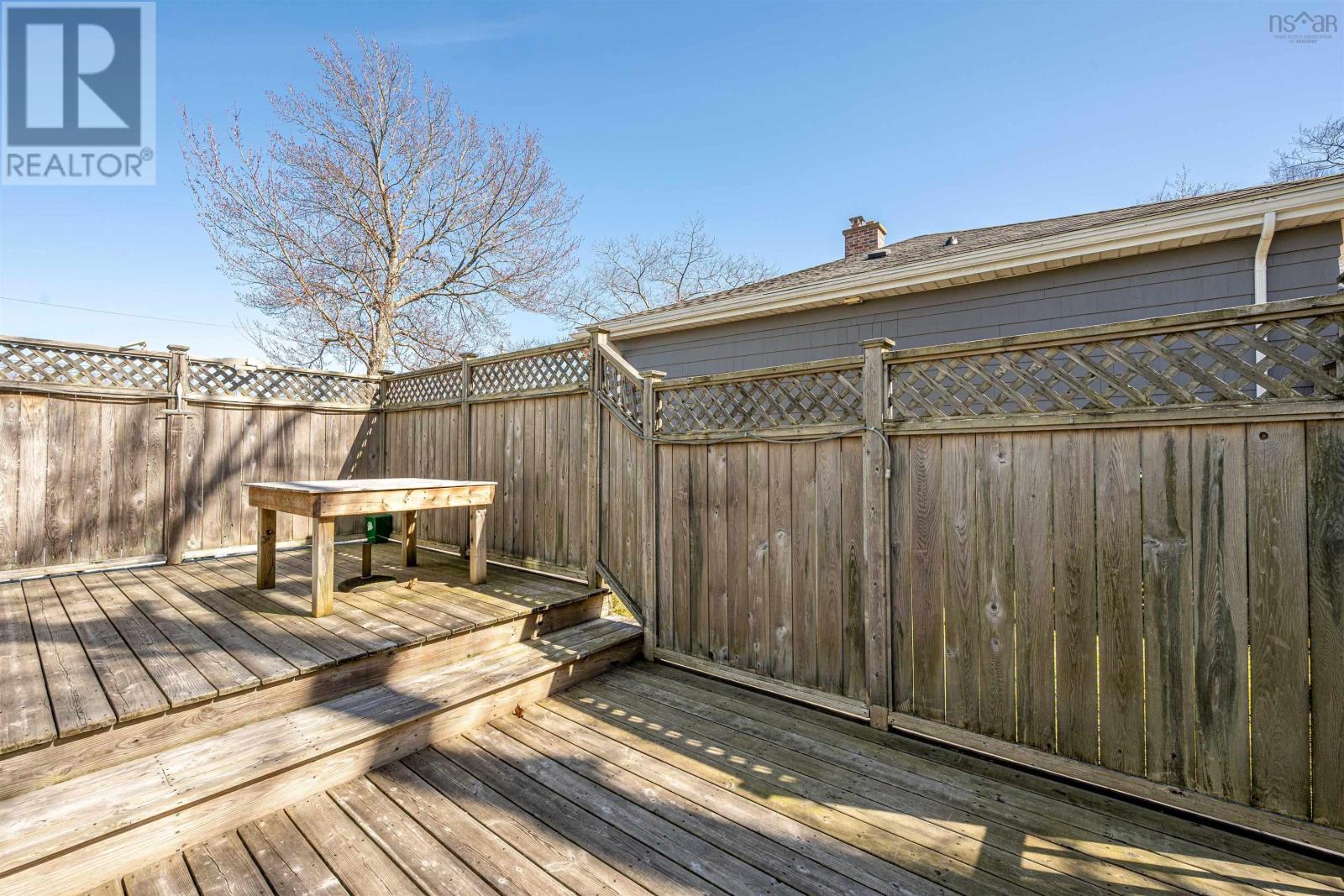 Property 25 of 32 of 10 Margate Drive