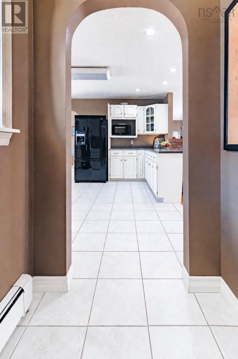 Property 10 of 49 of 665 Maple Street