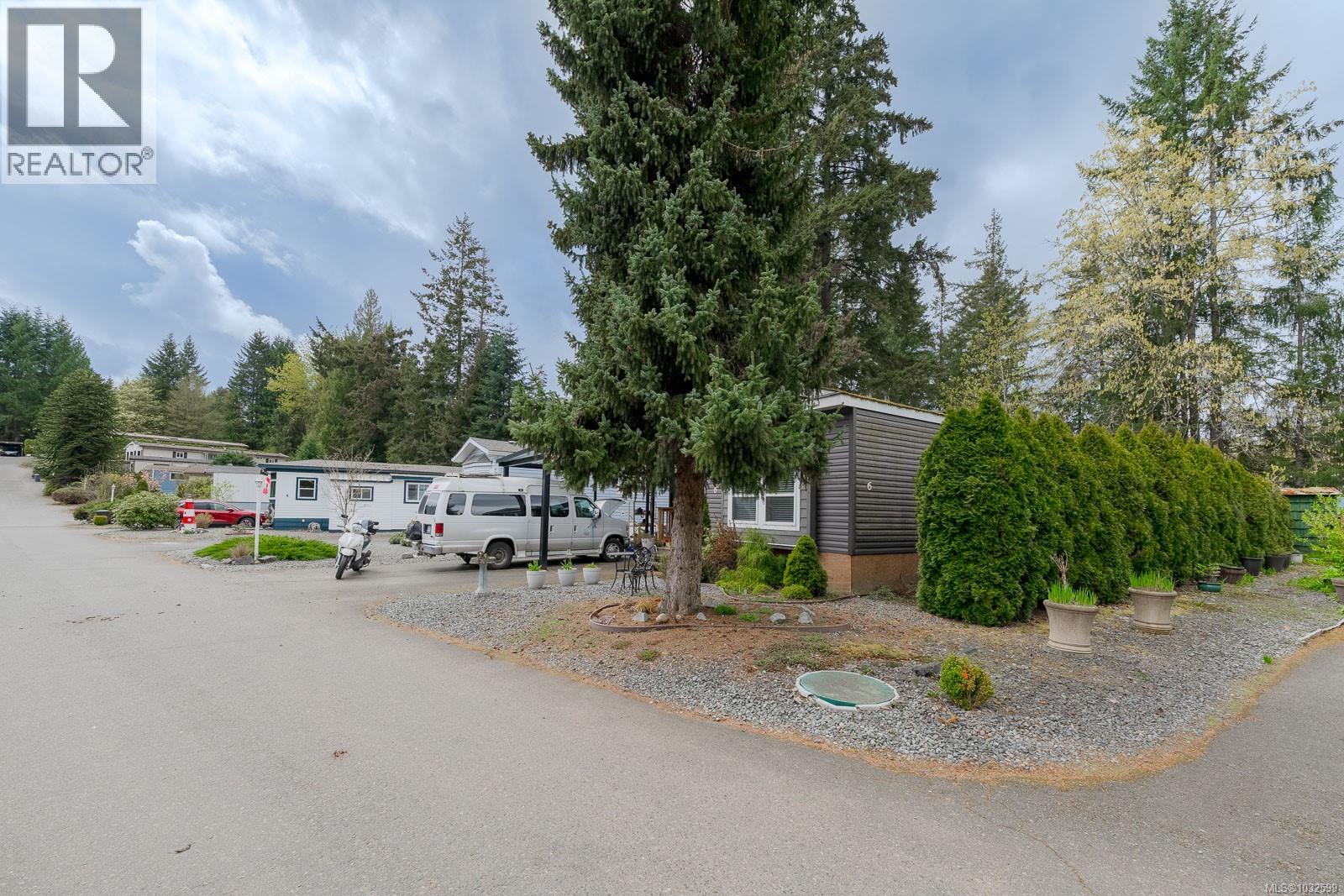 #6 5150 Christie Rd - 41