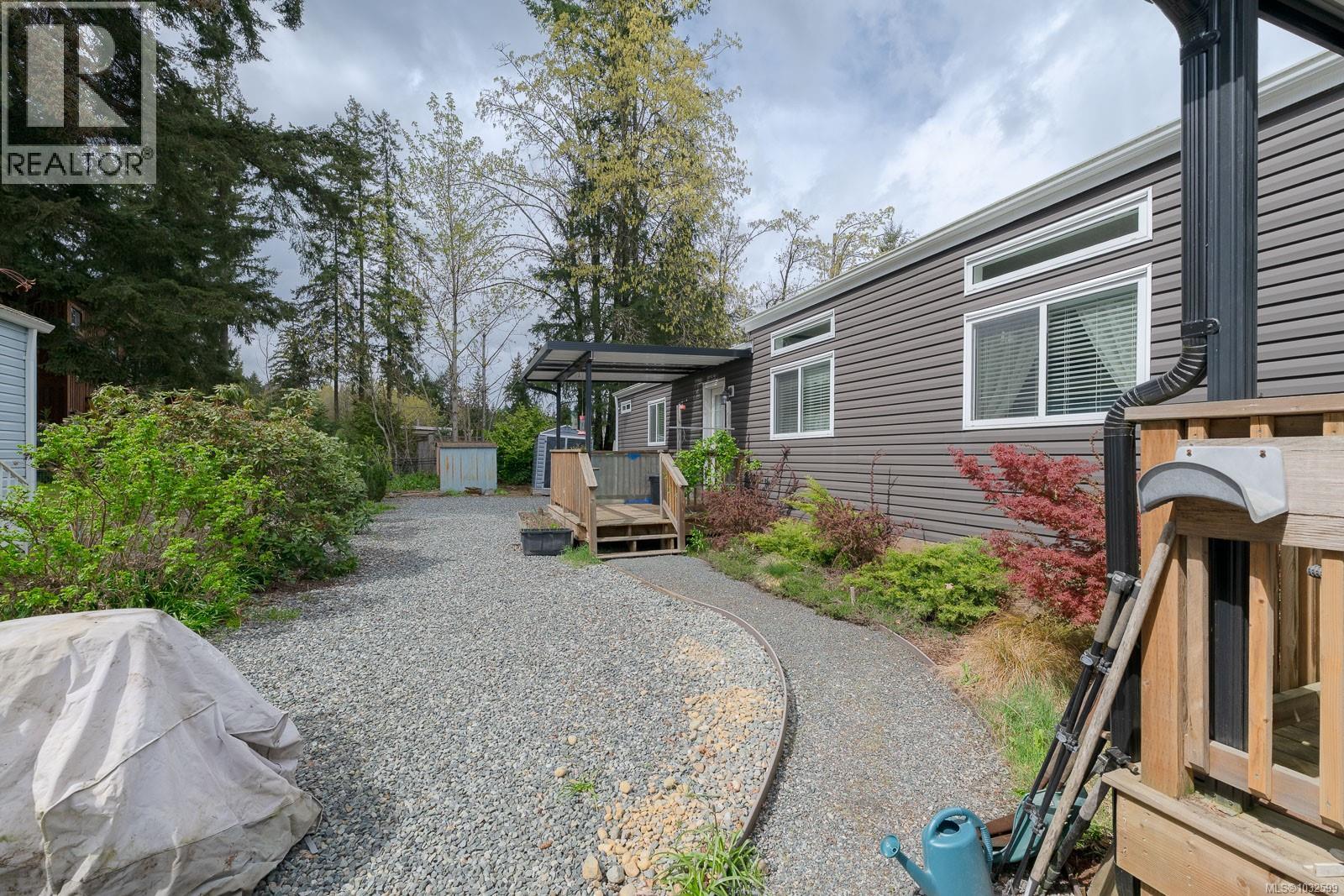 #6 5150 Christie Rd - 38