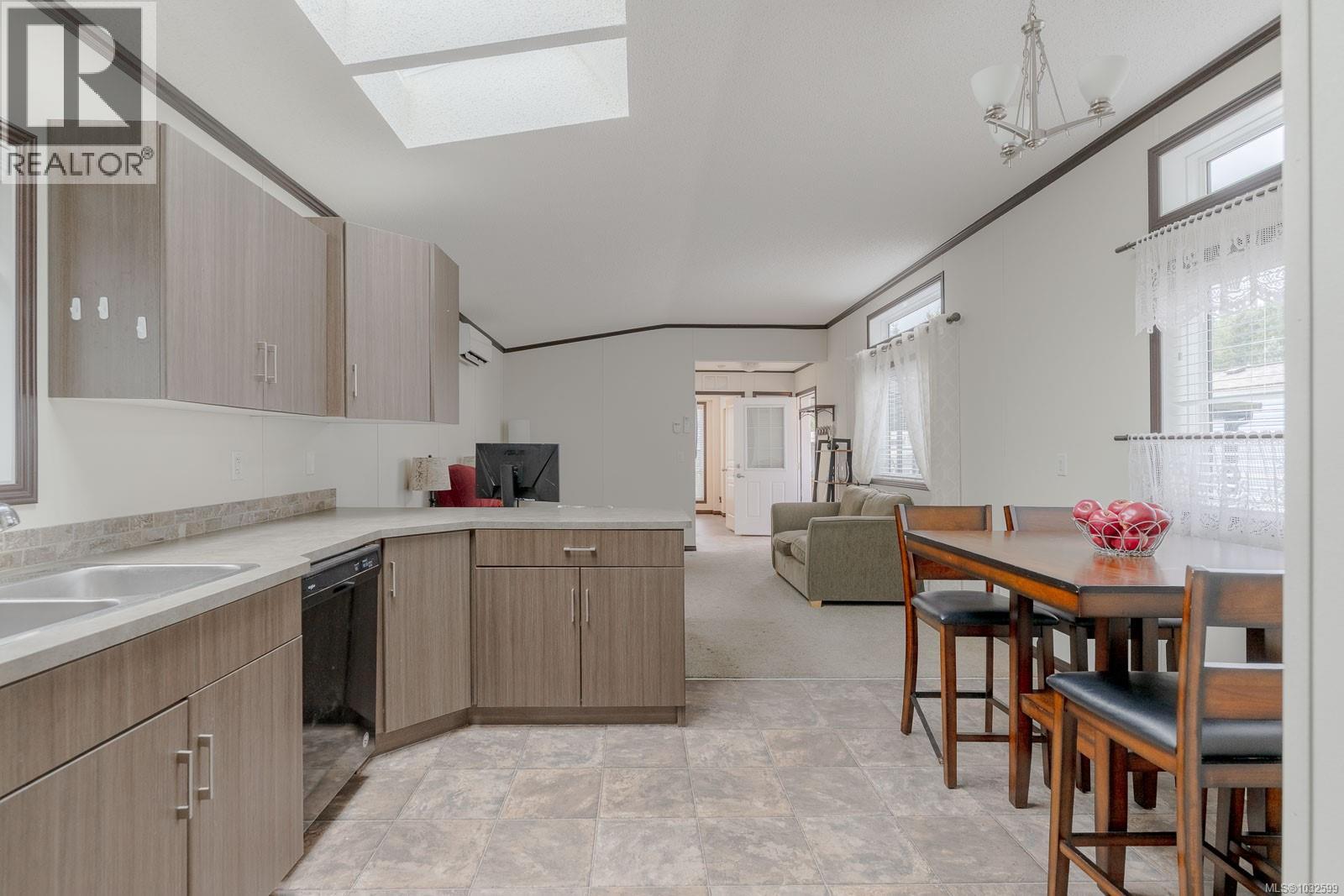 #6 5150 Christie Rd - 9