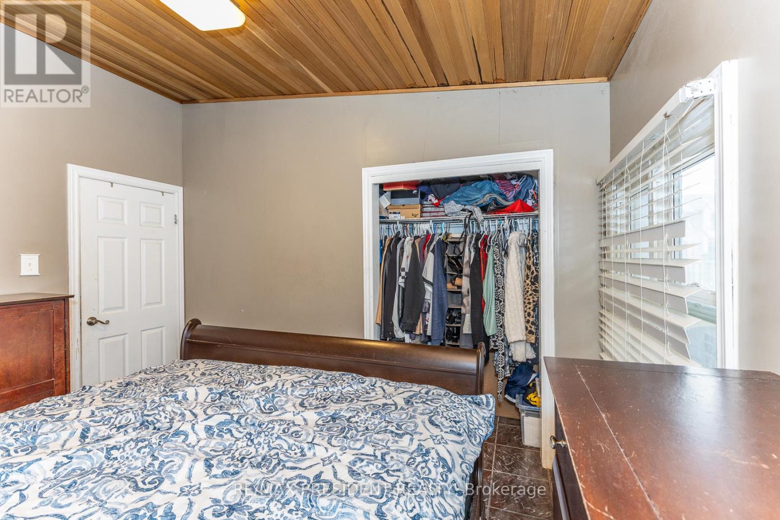7648 REDSTONE ROAD - 29