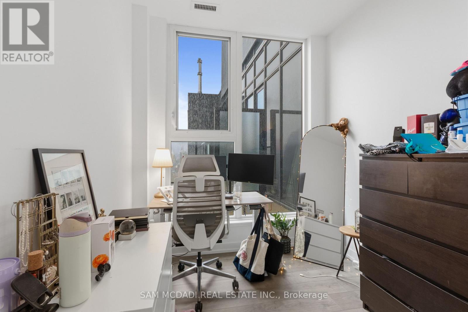 #PH01 270 DUFFERIN STREET - 3