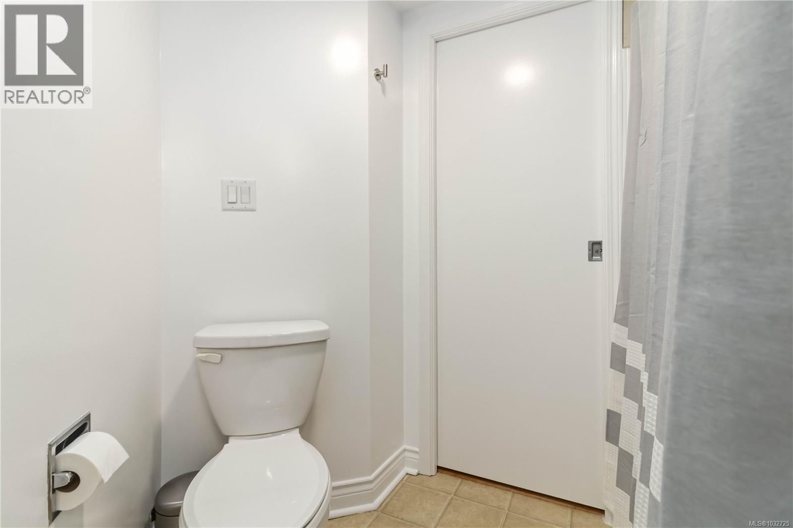 #302 1436 Harrison St - 17