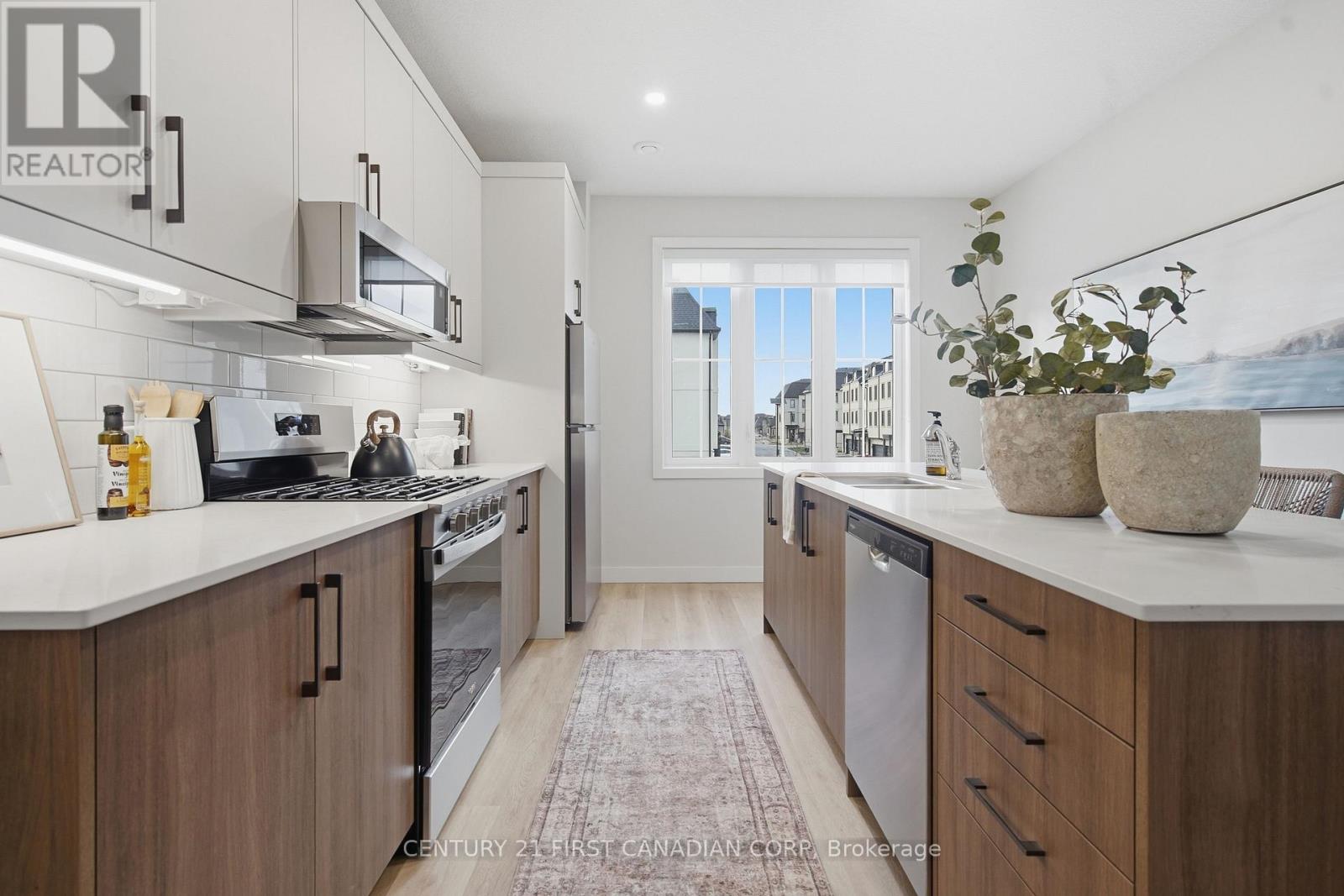 193 - 310 CALLAWAY ROAD Property Photo