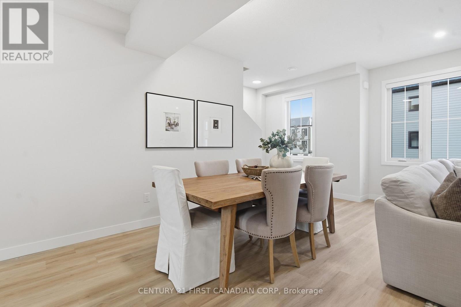 193 - 310 CALLAWAY ROAD Property Photo