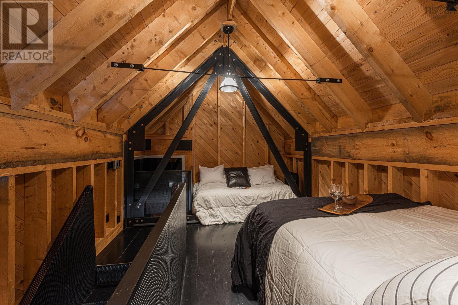 Property 32 of 44 of 120 Net Yard Lane