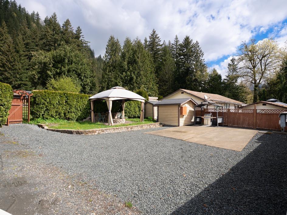 26 1650 COLUMBIA VALLEY ROAD, Columbia Valley, Columbia Valley