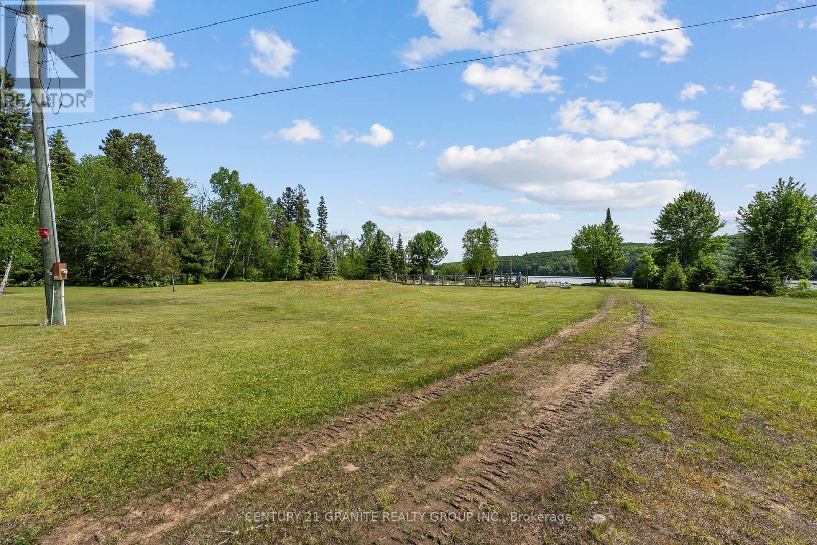 3493 SOUTH BAPTISTE LAKE ROAD — photo 28