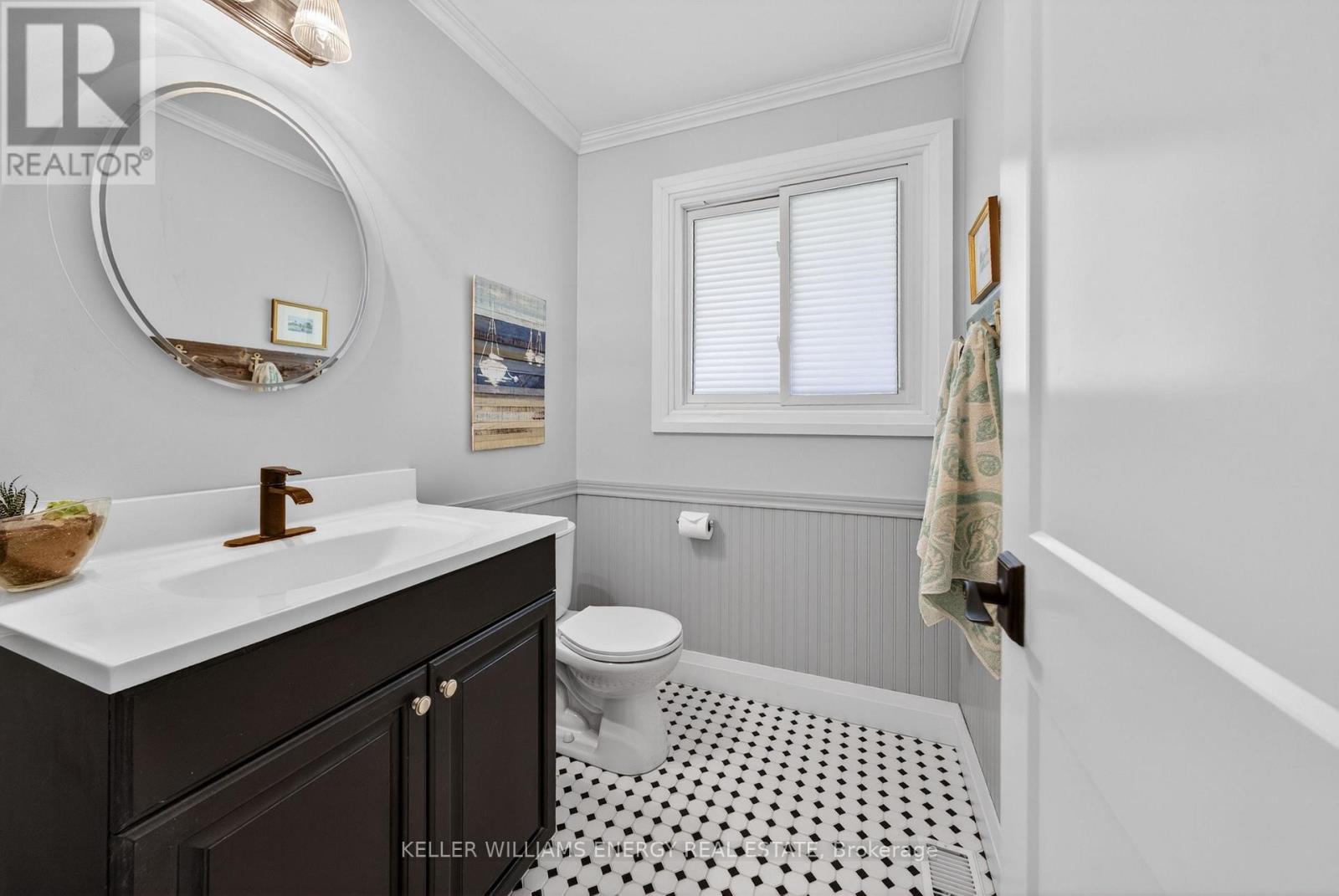 109 OLD ORCHARD ROAD - 35