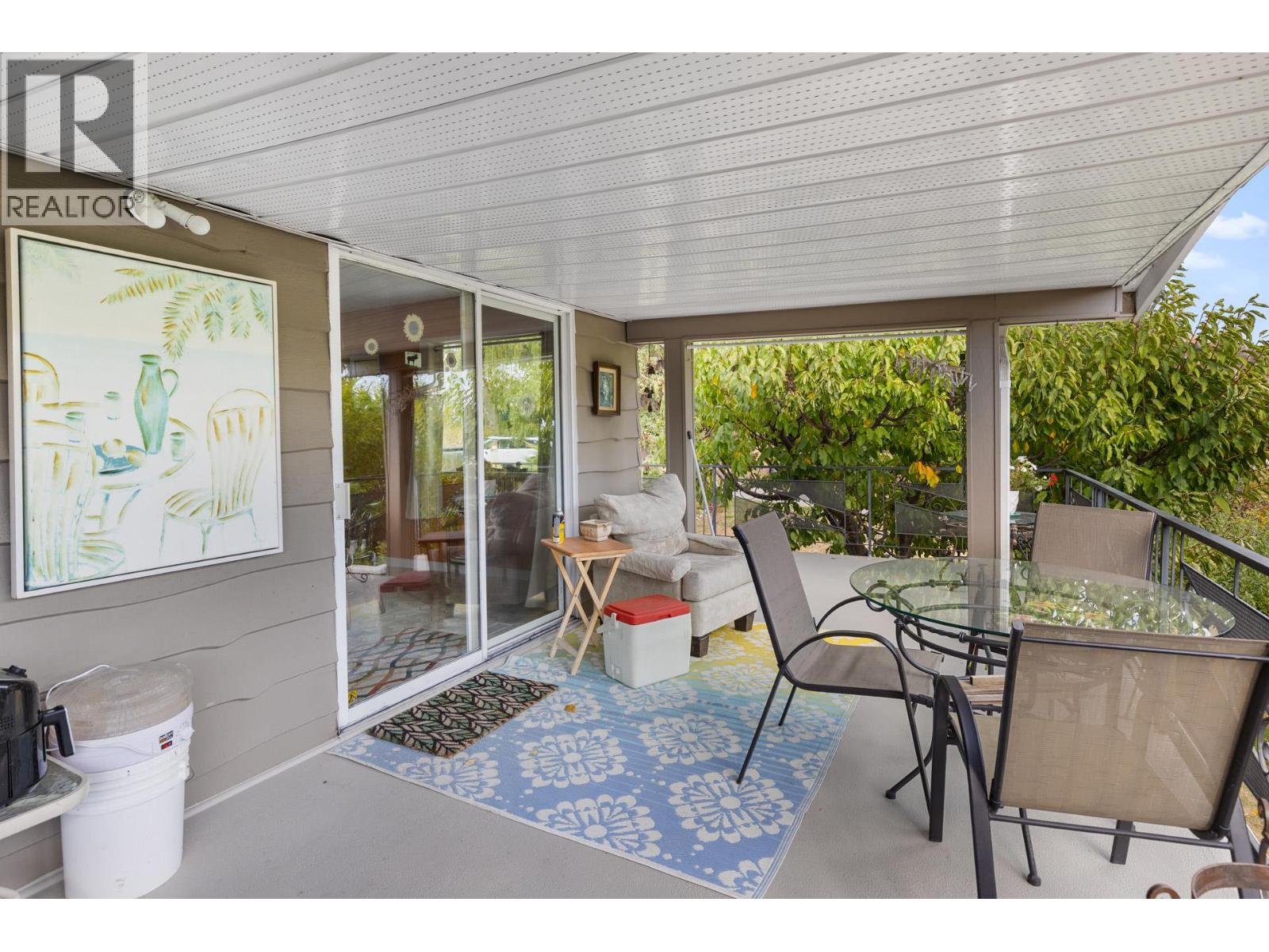  5284 Tailyour Lane, Peachland