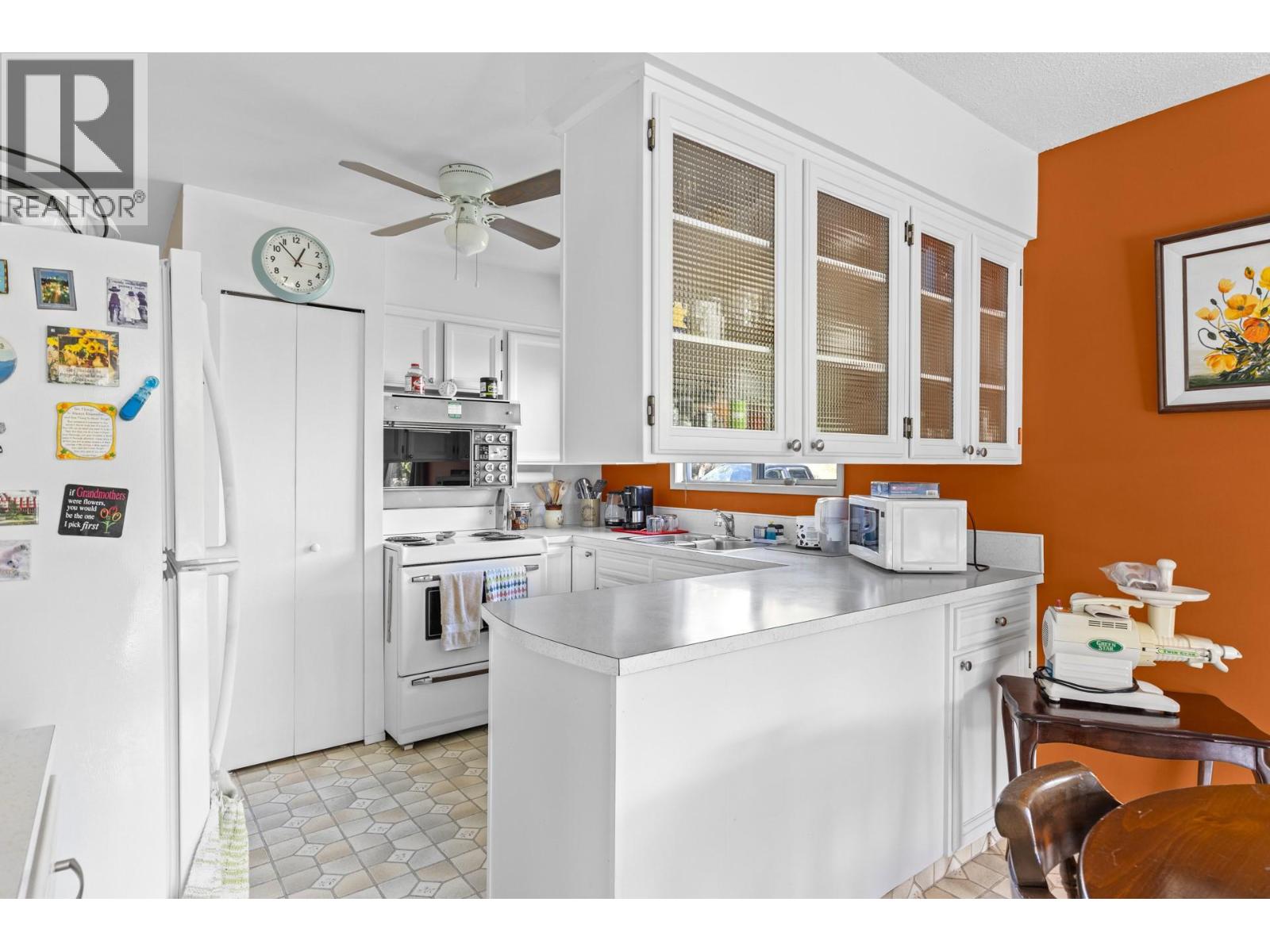  5284 Tailyour Lane, Peachland