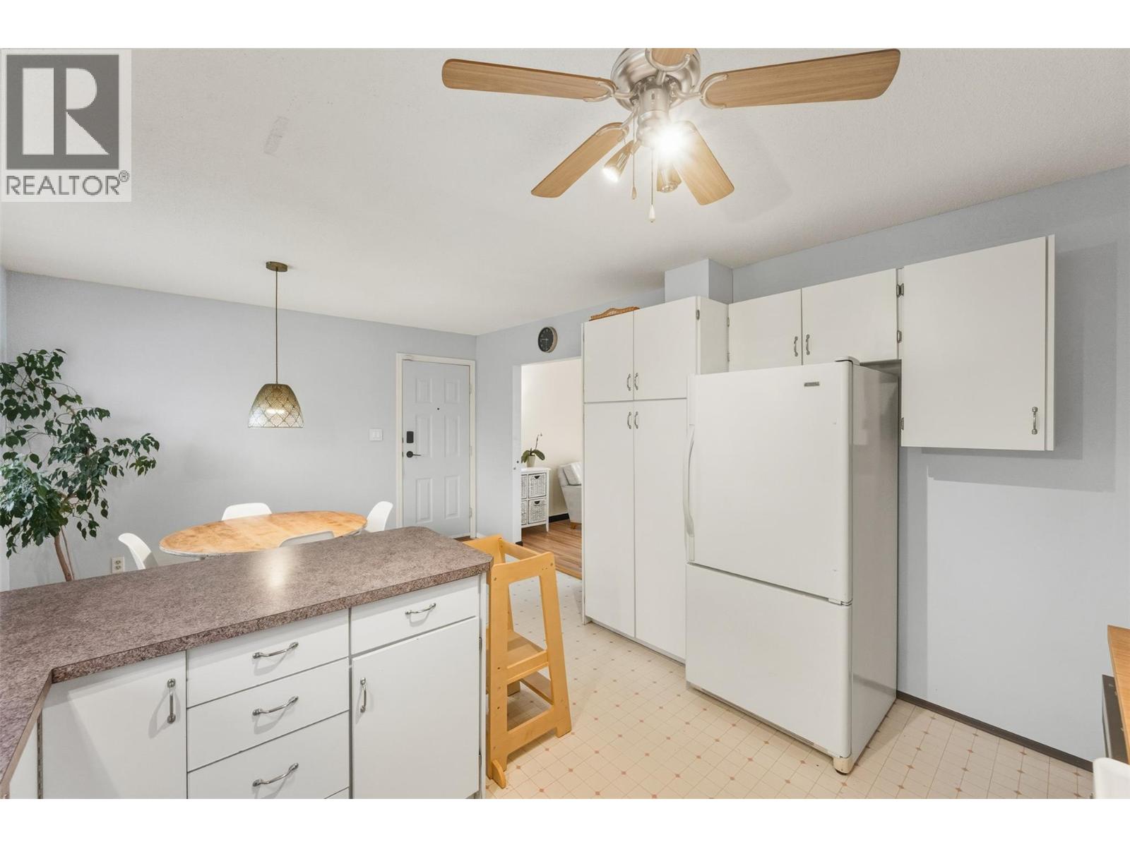 13031 Steven Avenue, Summerland