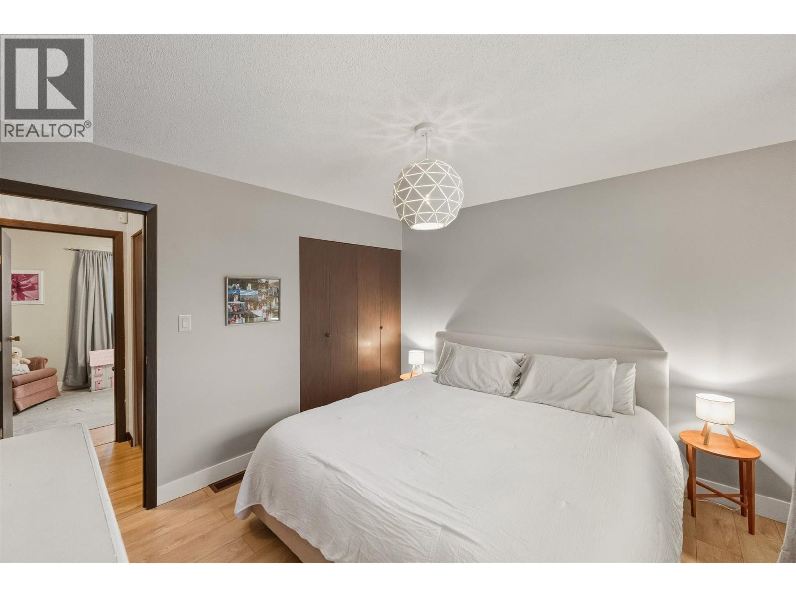 13031 Steven Avenue, Summerland