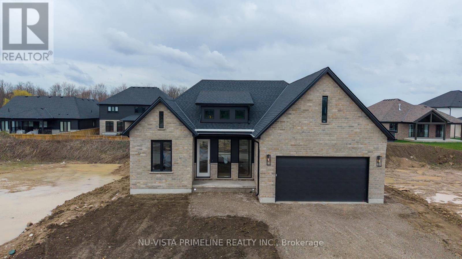 115 TIMBERWALK TRAIL W Property Photo