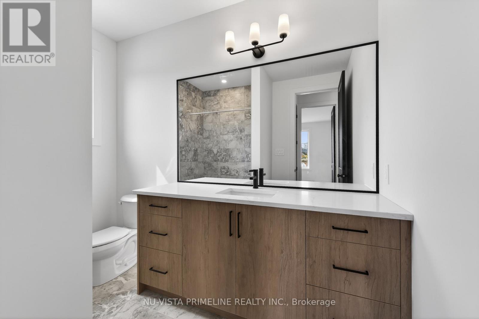 115 TIMBERWALK TRAIL W Property Photo